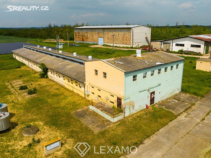 Prodej zemědělského objektu 4 280 m², okres Znojmo