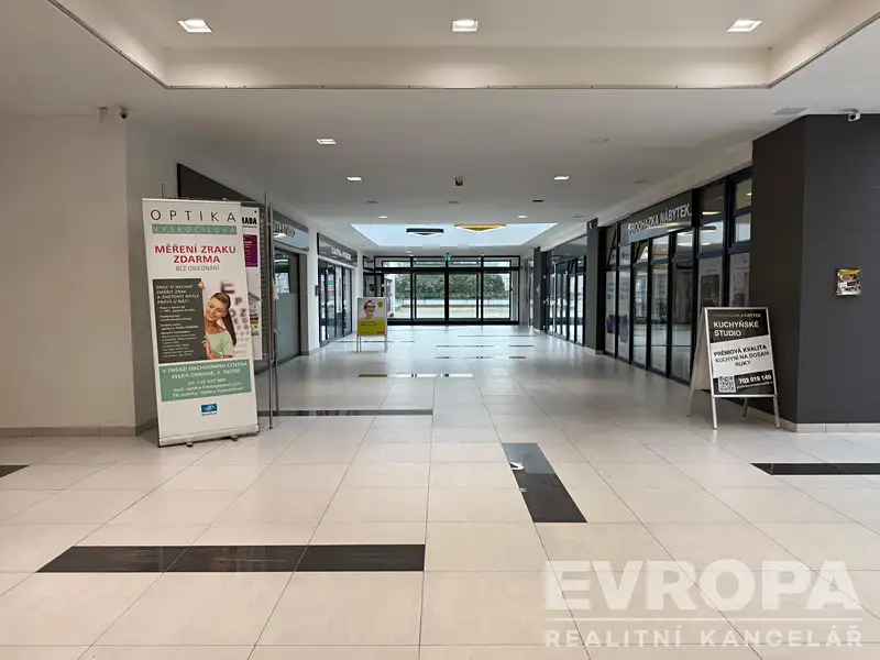 Pronájem obchodního prostoru 55 m², Praha – náhled fotky 3