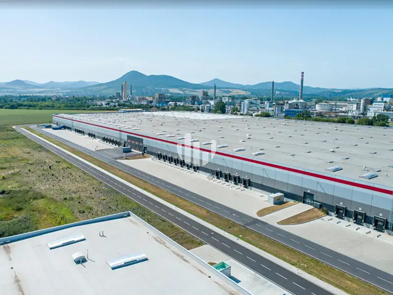 Pronájem kanceláře 6563 m², Lovosice – náhled fotky 2
