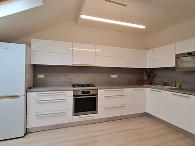 Pronájem bytu 4+1 115 m²
