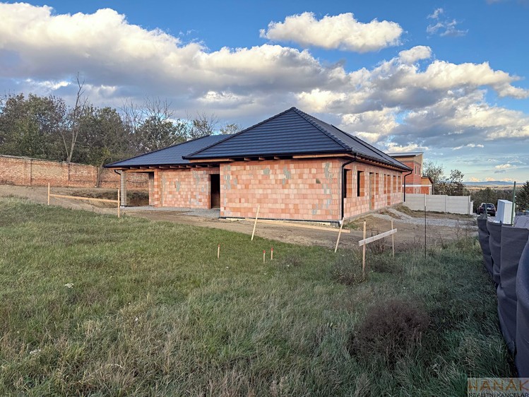 Будинок на продаж, 129 м² (2 з 24)