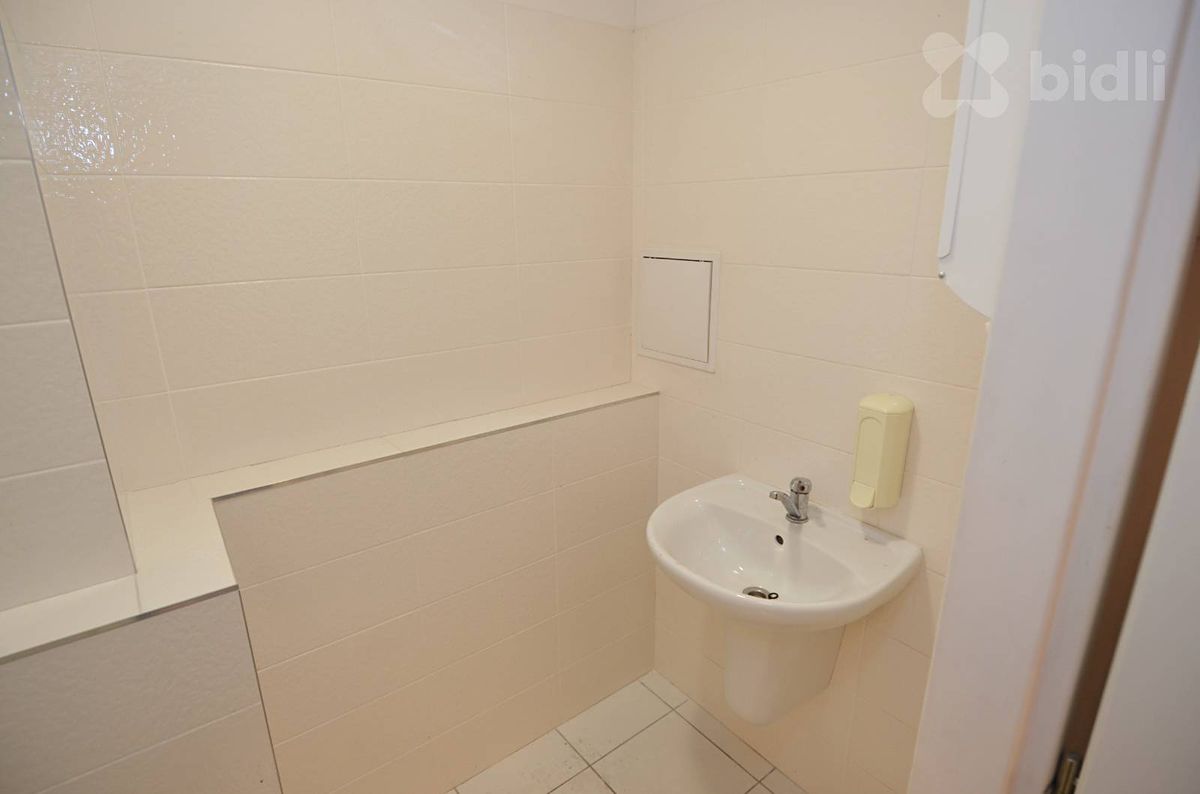 Pronájem obchodního prostoru 43 m² – fotografie 5