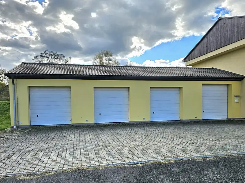 Prodej skladového prostoru 2409 m², Výškov – náhled fotky 3