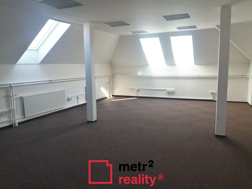 Pronájem kanceláře 75 m²