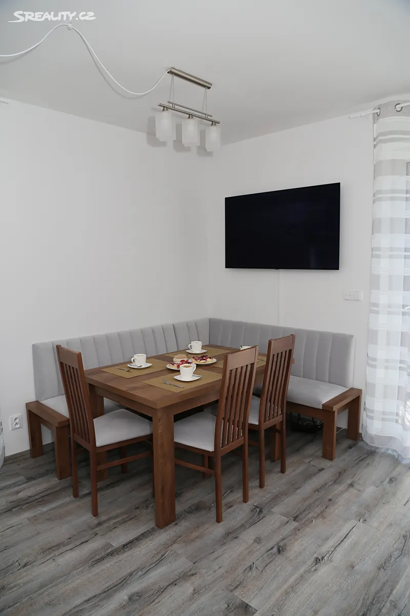 Prodej bytu 2+kk 63 m² – další