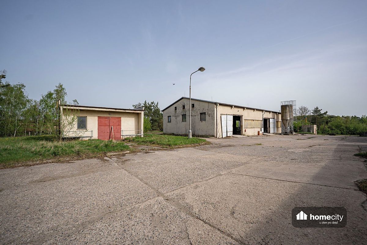 Prodej komerčního pozemku 38087 m² – fotografie 3