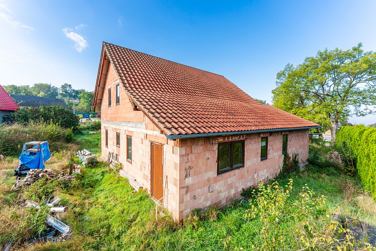 Prodej rodinného domu 167 m², pozemek 951 m² – fotografie 5
