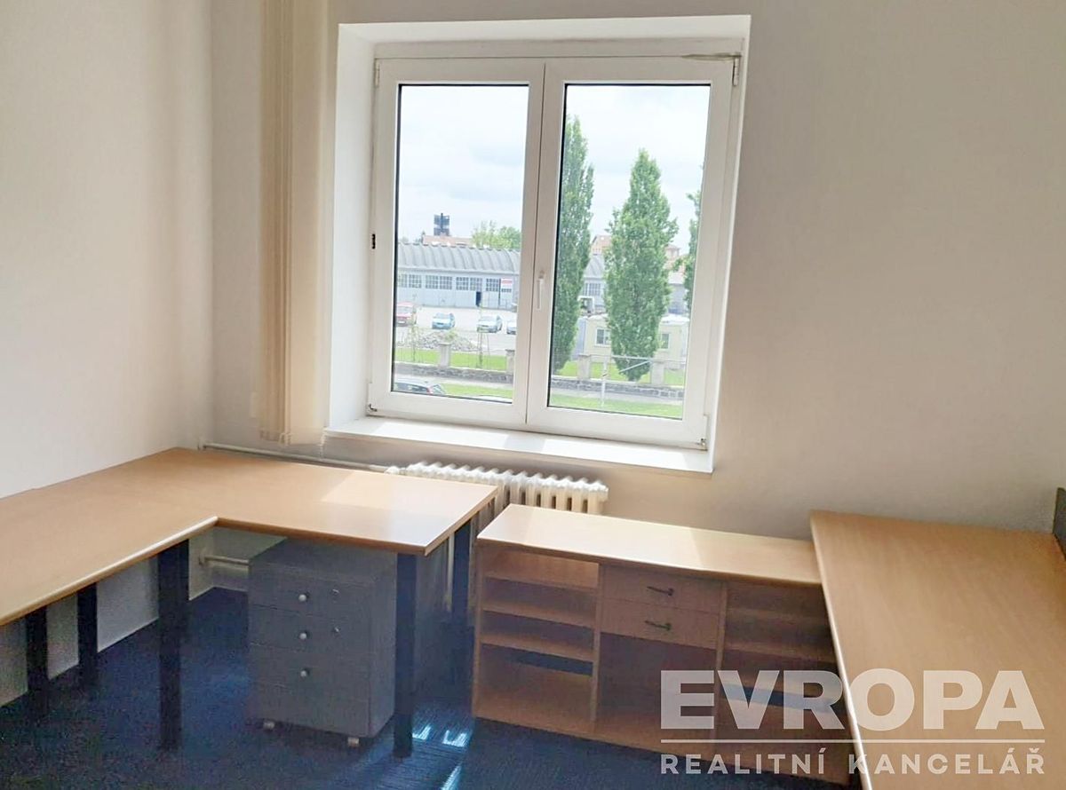 Pronájem kanceláře 27 m²
