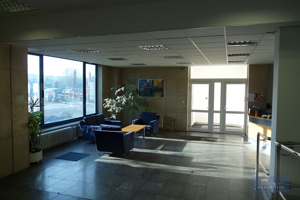 Pronájem kanceláře 20 m² – fotografie 2