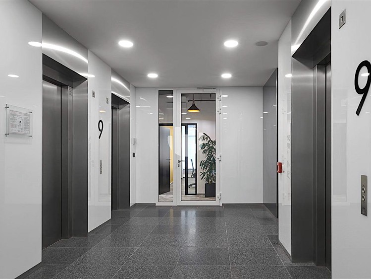 Pronájem komerčního prostoru, 1 163 m² (7 z 10)