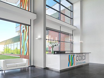 Pronájem komerčního prostoru, 1 163 m² (2 z 10)