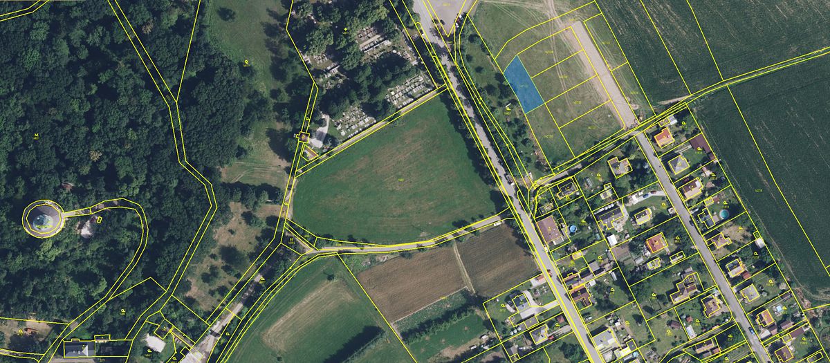Prodej stavebního pozemku 593 m²