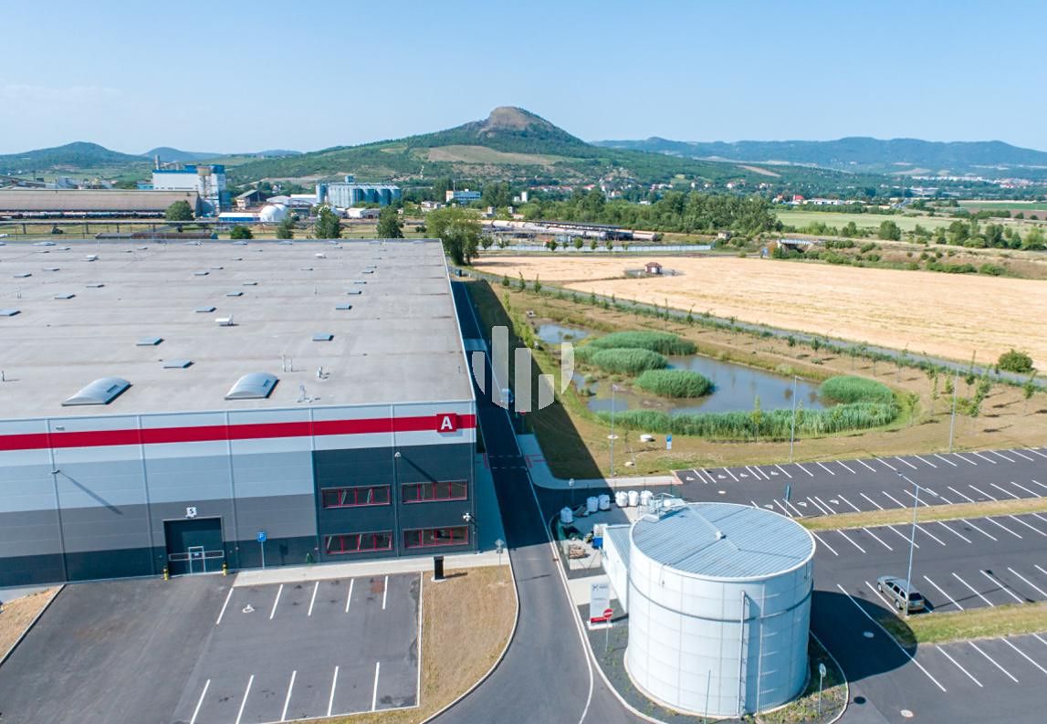 Pronájem kanceláře 6563 m² – fotografie 3