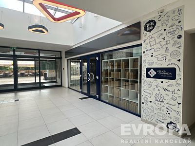 Pronájem obchodního prostoru 55 m²