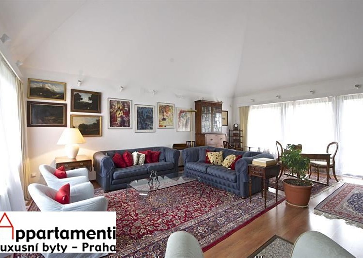Haus zur Miete, 417 m² (3 von 23)