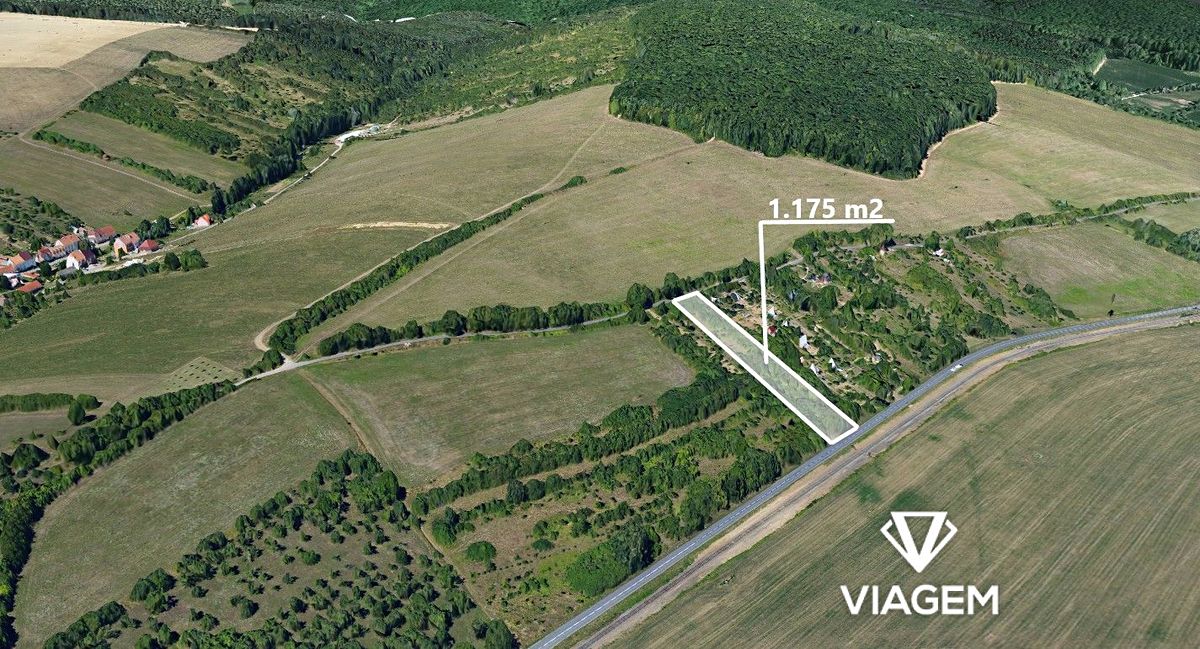 Prodej zahrady 1175 m², Uherský Brod – fotka 1 z 3