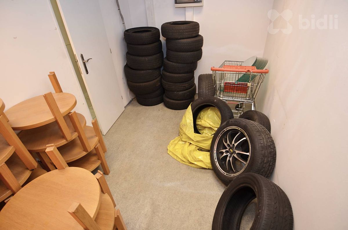 Pronájem obchodního prostoru 43 m² – fotografie 4