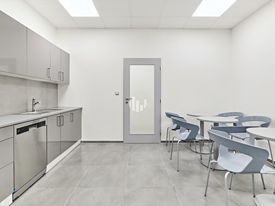 Комерційне приміщення в оренду, 200 м² (3 з 9)