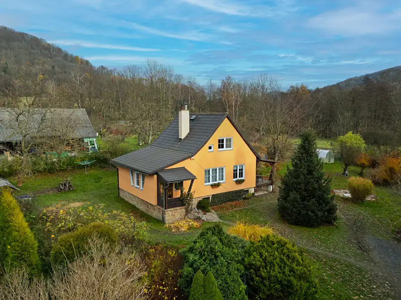 Prodej rodinného domu 141 m², pozemek 3738 m², Česká Kamenice – náhled fotky 1