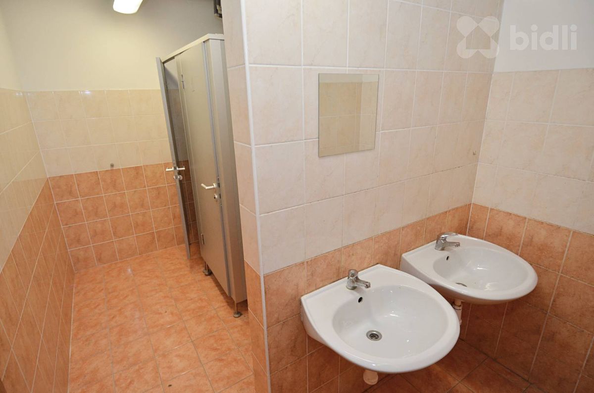 Pronájem obchodního prostoru 92 m² – fotografie 5