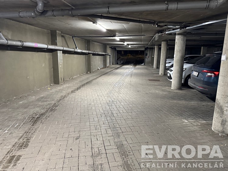 Pronájem nemovitosti, 16 m² (3 z 3)