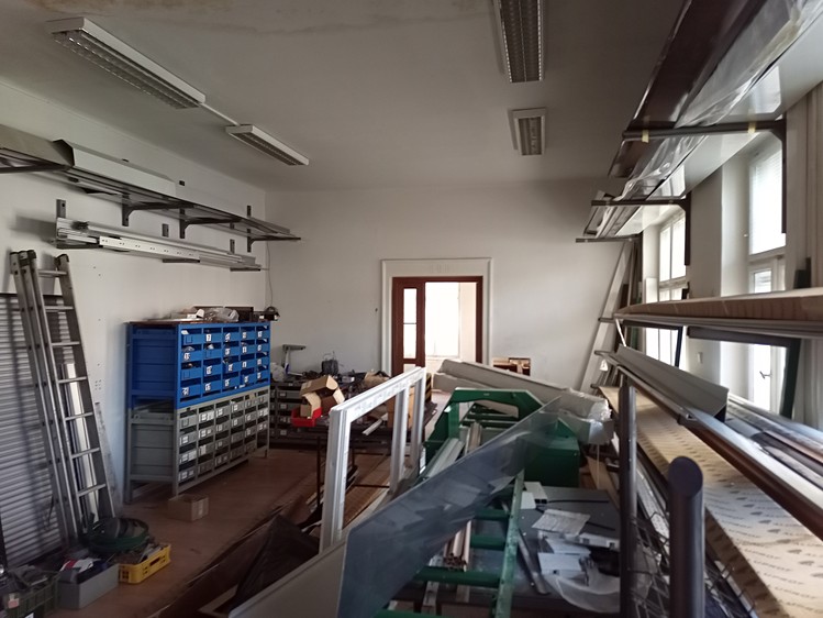 Комерційне приміщення на продаж, 680 м² (8 з 32)