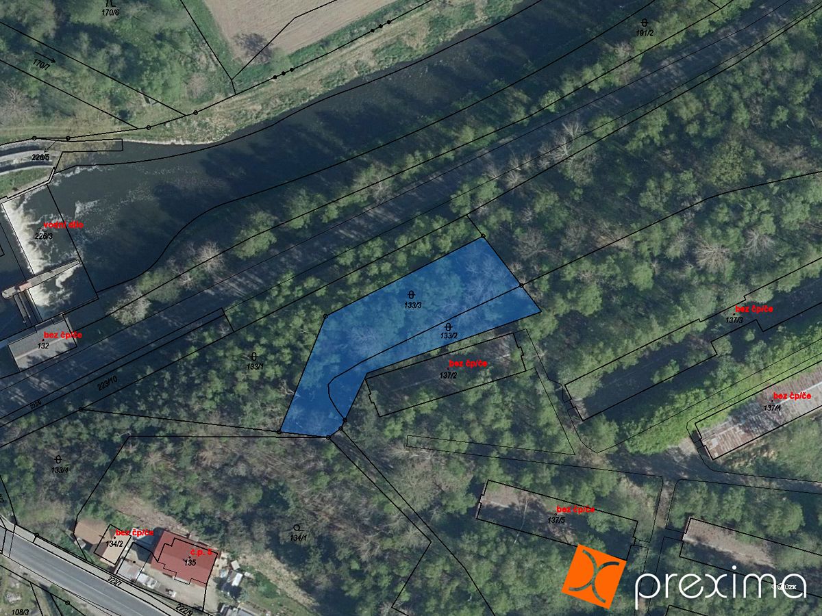 Prodej pozemku 1510 m²
