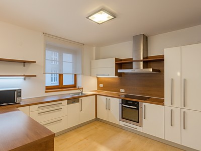 Pronájem bytu 3+kk 121 m²