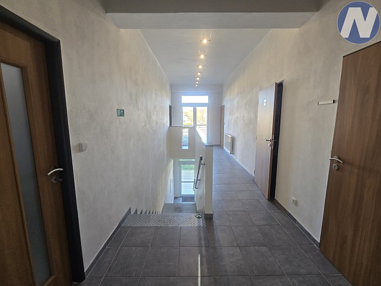 Комерційне приміщення в оренду, 120 м² (15 з 23)