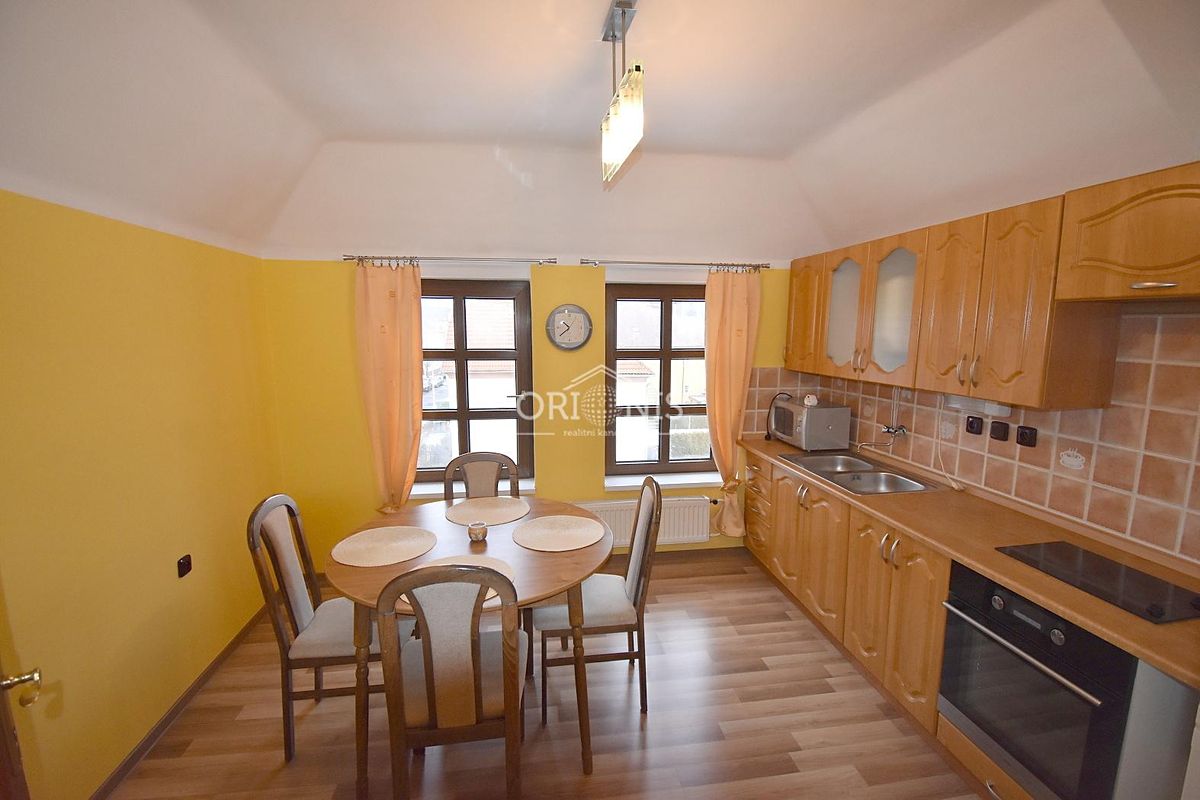 Pronájem bytu 2+1 63 m² – fotografie 4