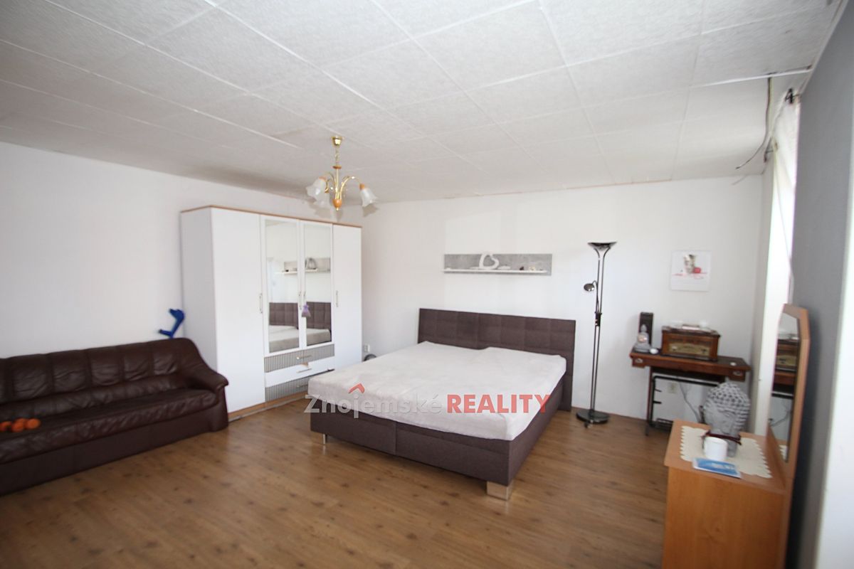 Prodej rodinného domu 130 m², pozemek 560 m² – fotografie 4