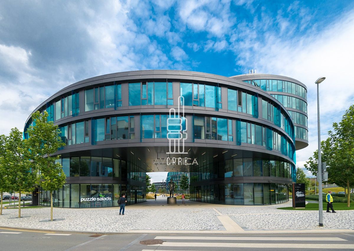 Pronájem kanceláře 612 m²