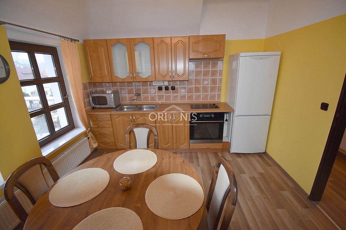 Pronájem bytu 2+1 63 m² – fotografie 2