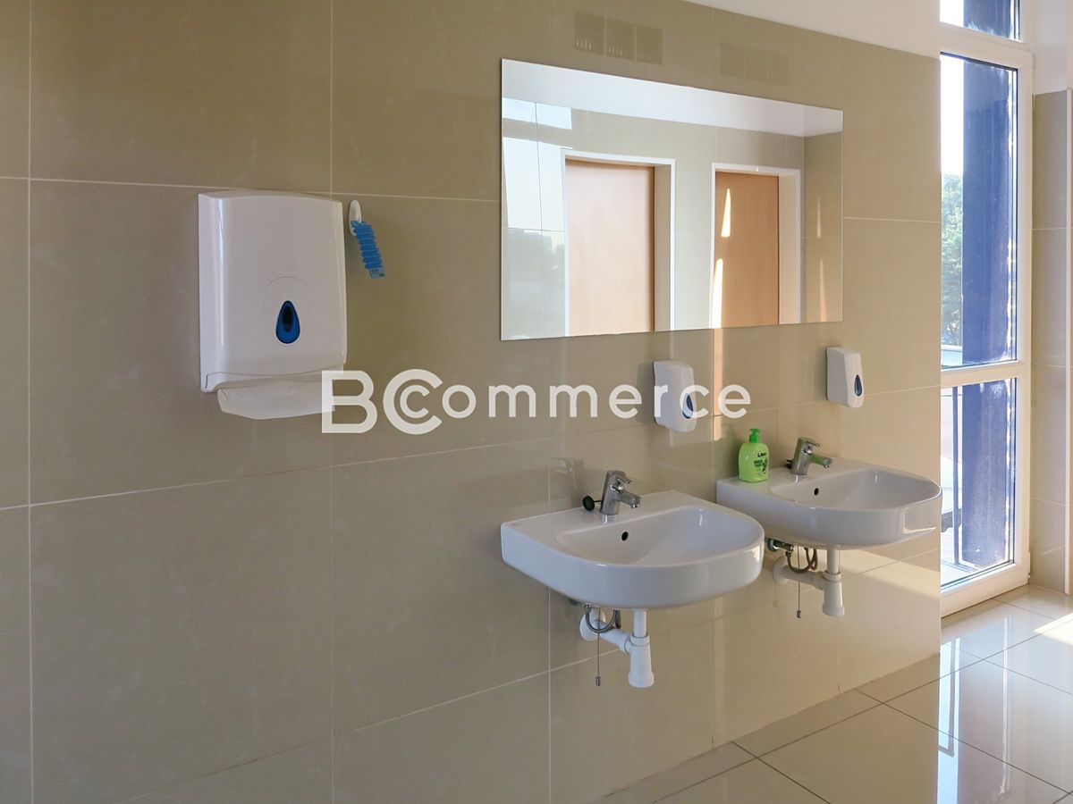 Pronájem kanceláře 66 m² – fotografie 5