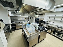 Pronájem restaurace 221 m²