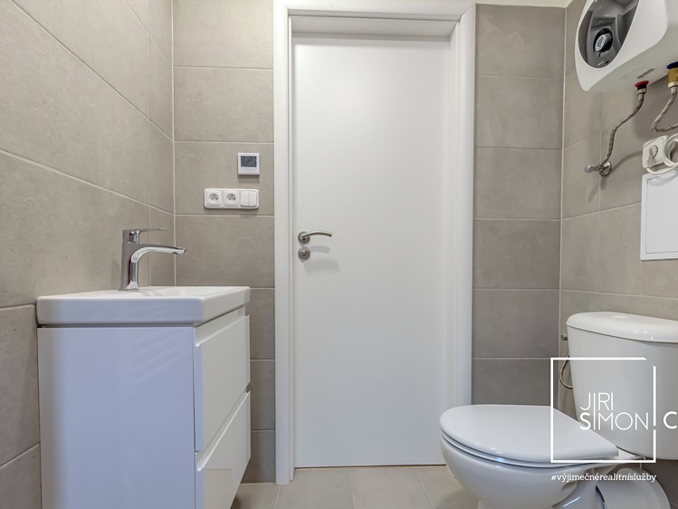 Wohnung 1+kk zum Kauf, 41 m² (18 von 28)