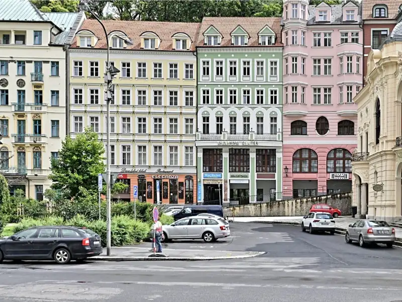 Prodej obchodního prostoru 100 m², Karlovy Vary – náhled fotky 1