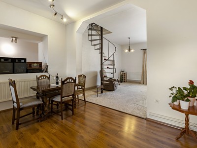 Prodej bytu 4+kk 127 m² (Jednopodlažní)