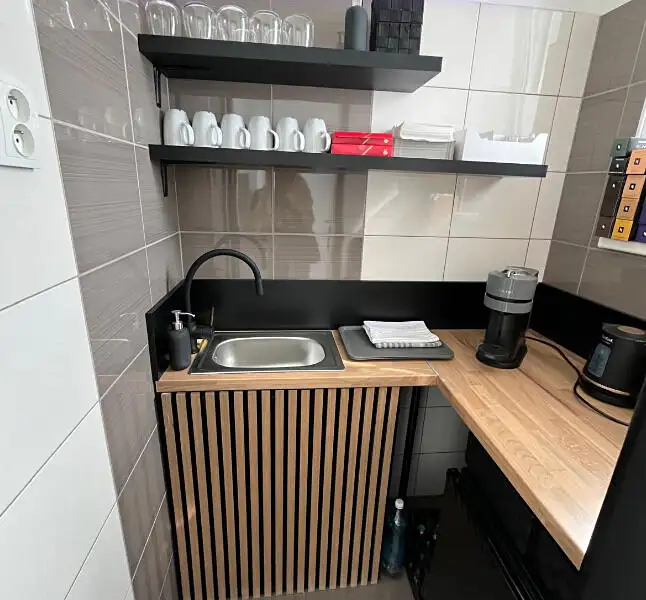Pronájem kanceláře 40 m², Mnichovo Hradiště – náhled fotky 2
