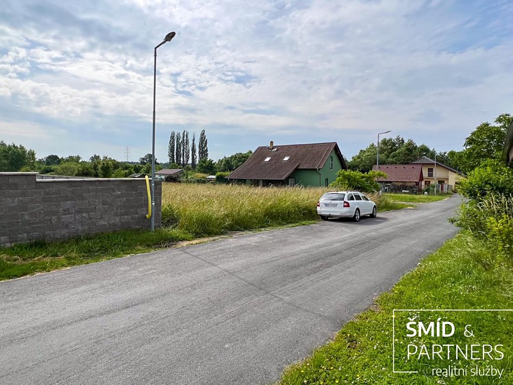 Prodej pozemku, 840 m² (2 z 4)