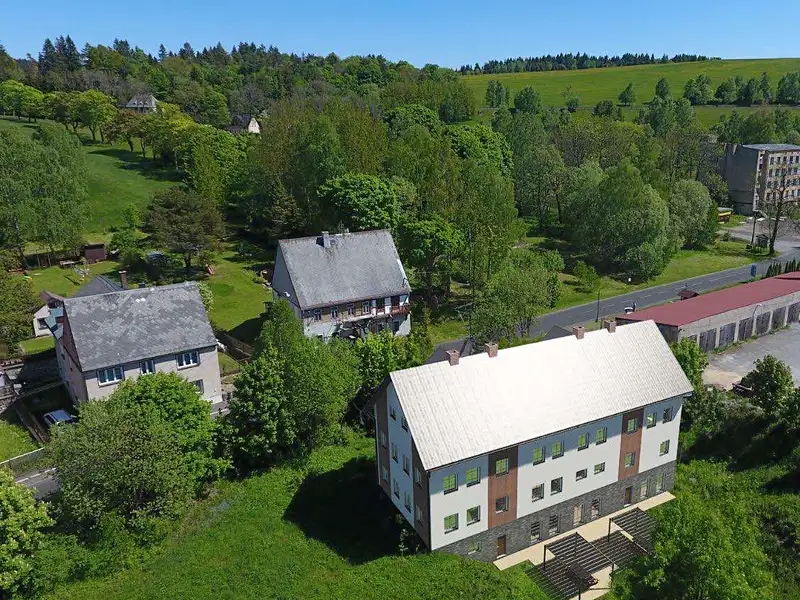 Prodej rodinného domu 1200 m², pozemek 4012 m², Vejprty – náhled fotky 1