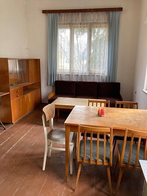 Prodej rodinného domu 214 m², pozemek 2422 m² – fotografie 3
