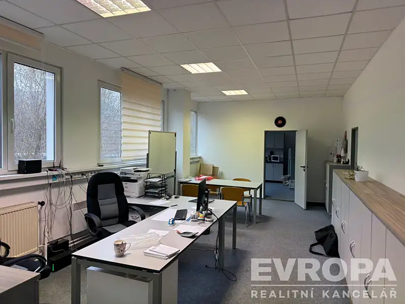 Pronájem obchodního prostoru 364 m², Liberec – náhled fotky 3