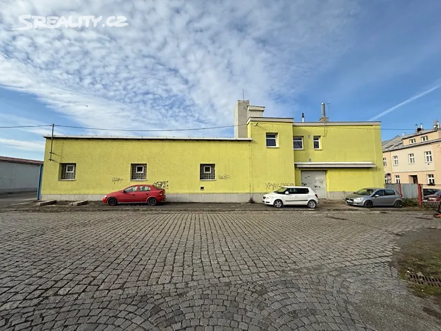 Pronájem výrobní haly, prostoru 1050 m² – pohled 3