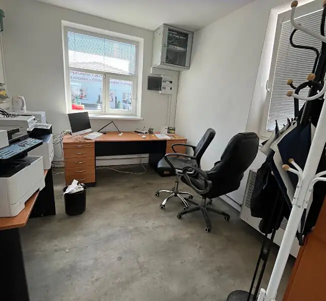 Pronájem kanceláře 40 m², Mnichovo Hradiště – náhled fotky 3