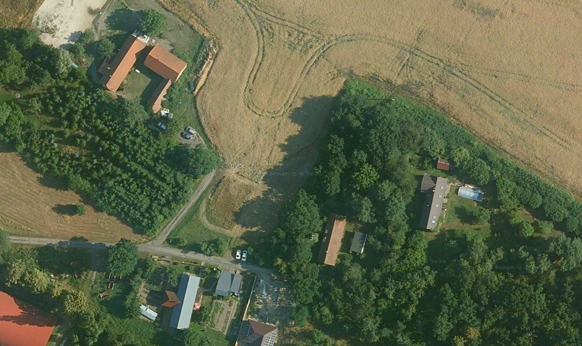 Prodej stavebního pozemku 1006 m²