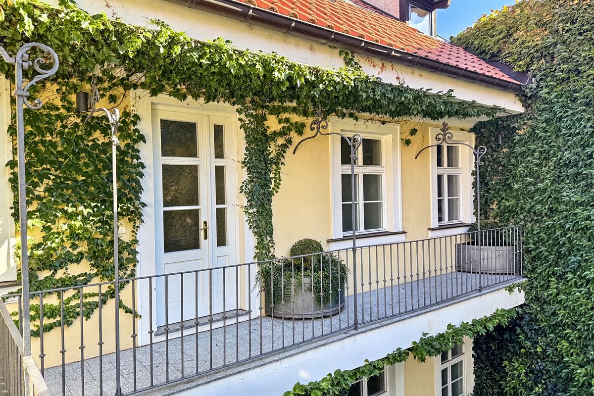 Pronájem bytu 4+1 170 m²