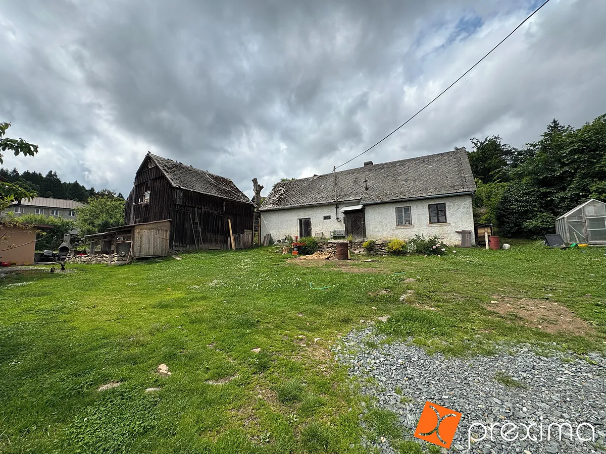 Prodej podílu 1/32 rodinného domu 138 m², pozemek 366 m²