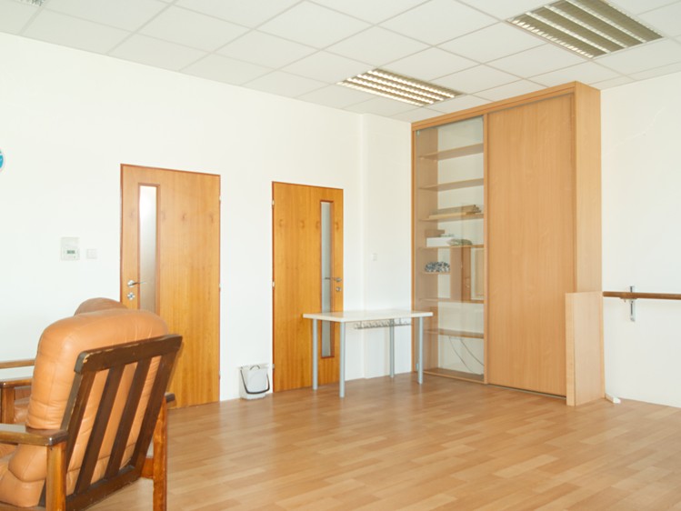 Комерційне приміщення в оренду, 615 м² (7 з 22)