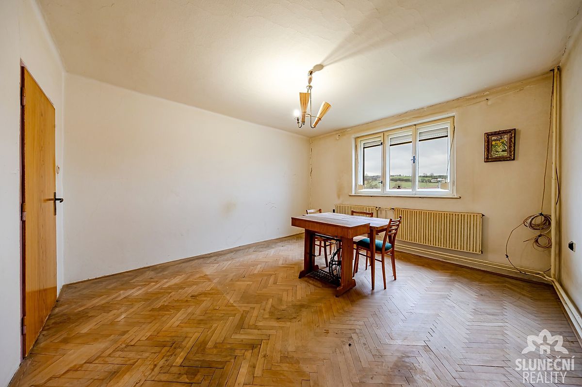 Prodej rodinného domu 130 m², pozemek 286 m² – fotografie 3